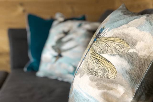 Lakeside Nuthatch Cabin