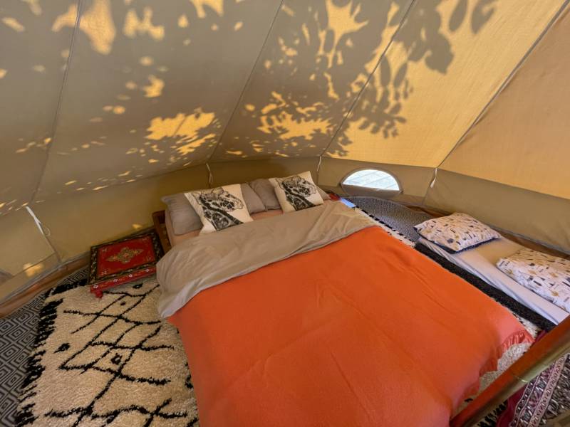 Bottom Field Bell Tent with EHU