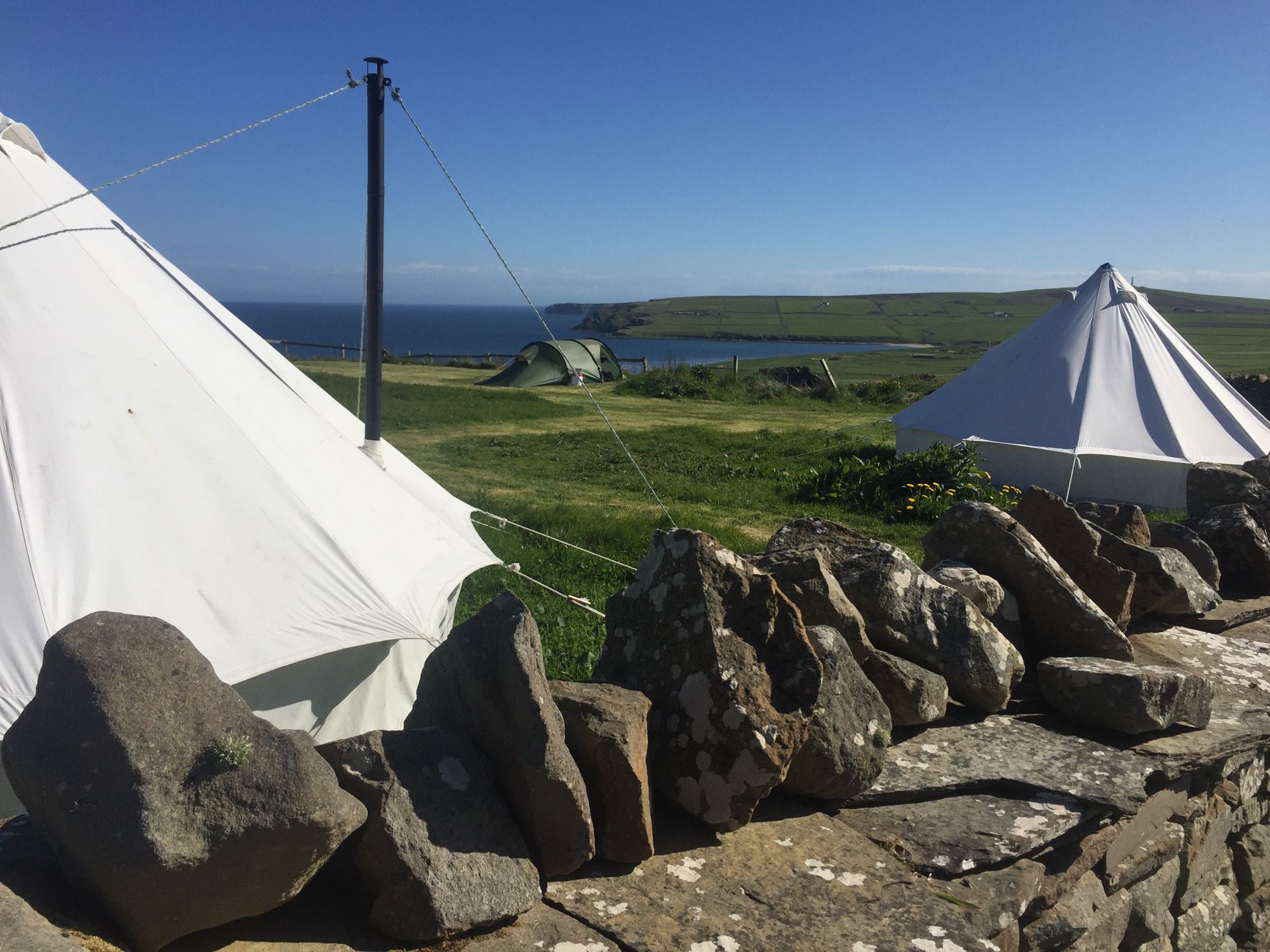 Book your next UK Glamping holiday direct with Cool Places.