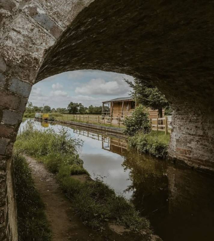 Canalside Cabin