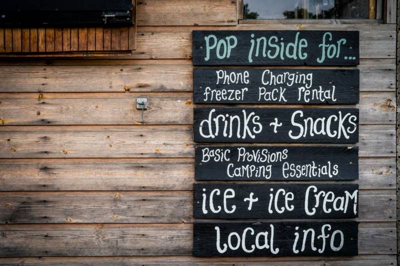 Upper Meadow TENT pitch (vehicle free field)