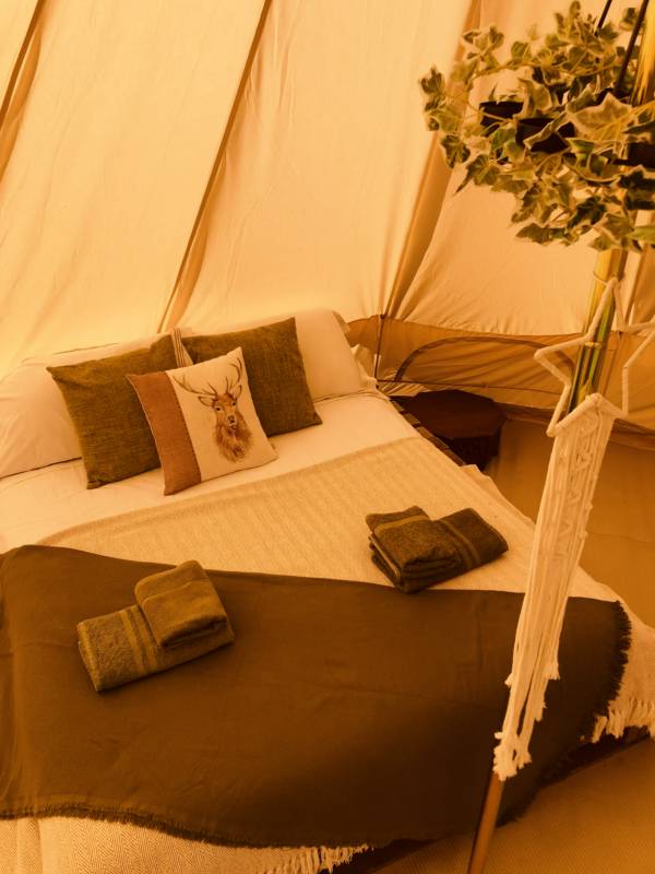 Sorrel Bell Tent