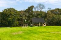 Carousel -Ensuite Grass Pitch