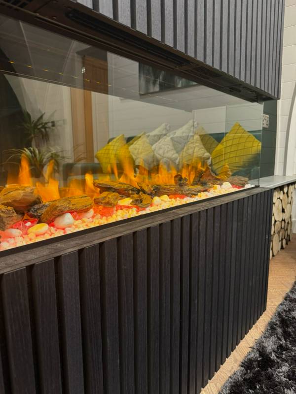 NEW Executive - Woodpecker View