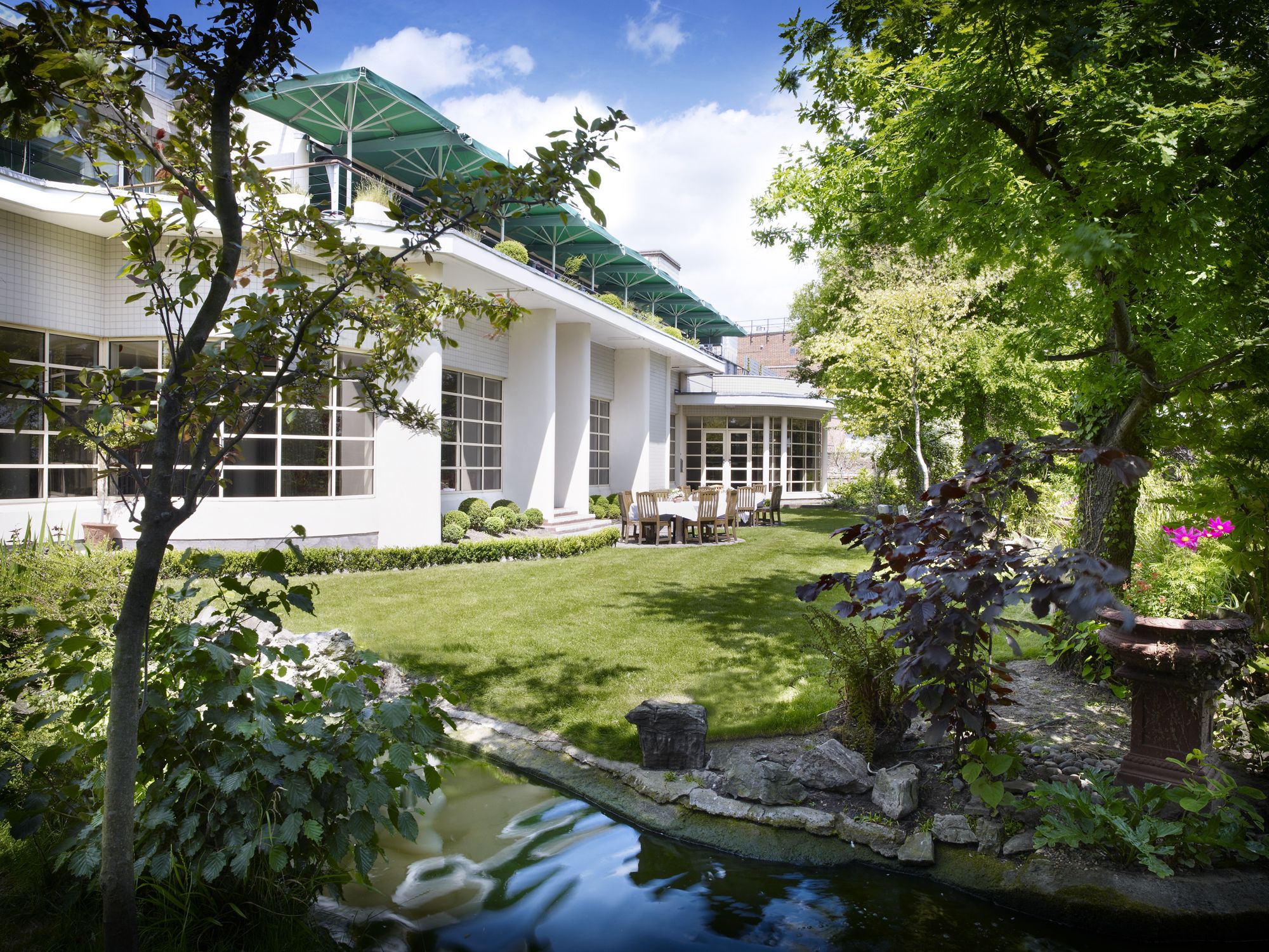 Hotels, B&Bs & Self-Catering in Kensington & Chelsea London - Cool Places to Stay in the UK