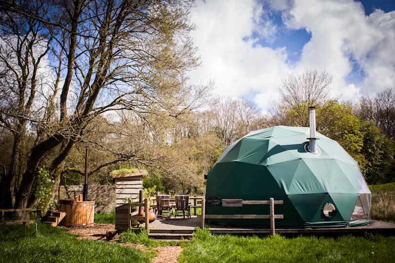 Glamping in Hay-on-Wye holidays at Glampingly