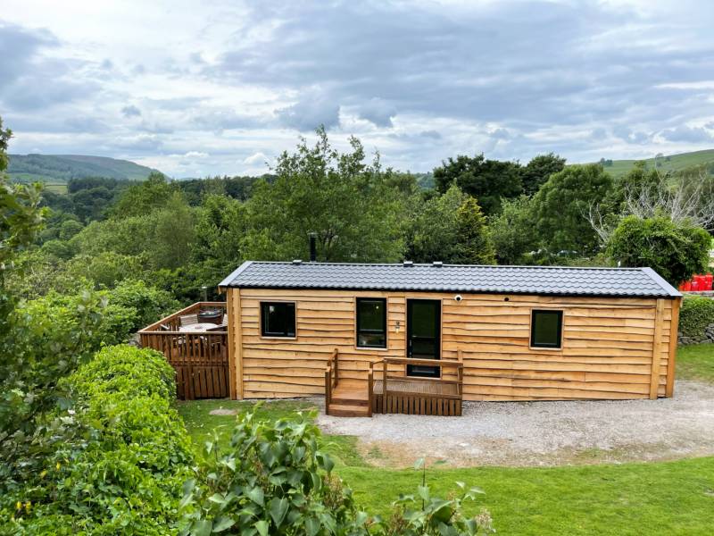 The Herdsman - Luxury Timber Lodge