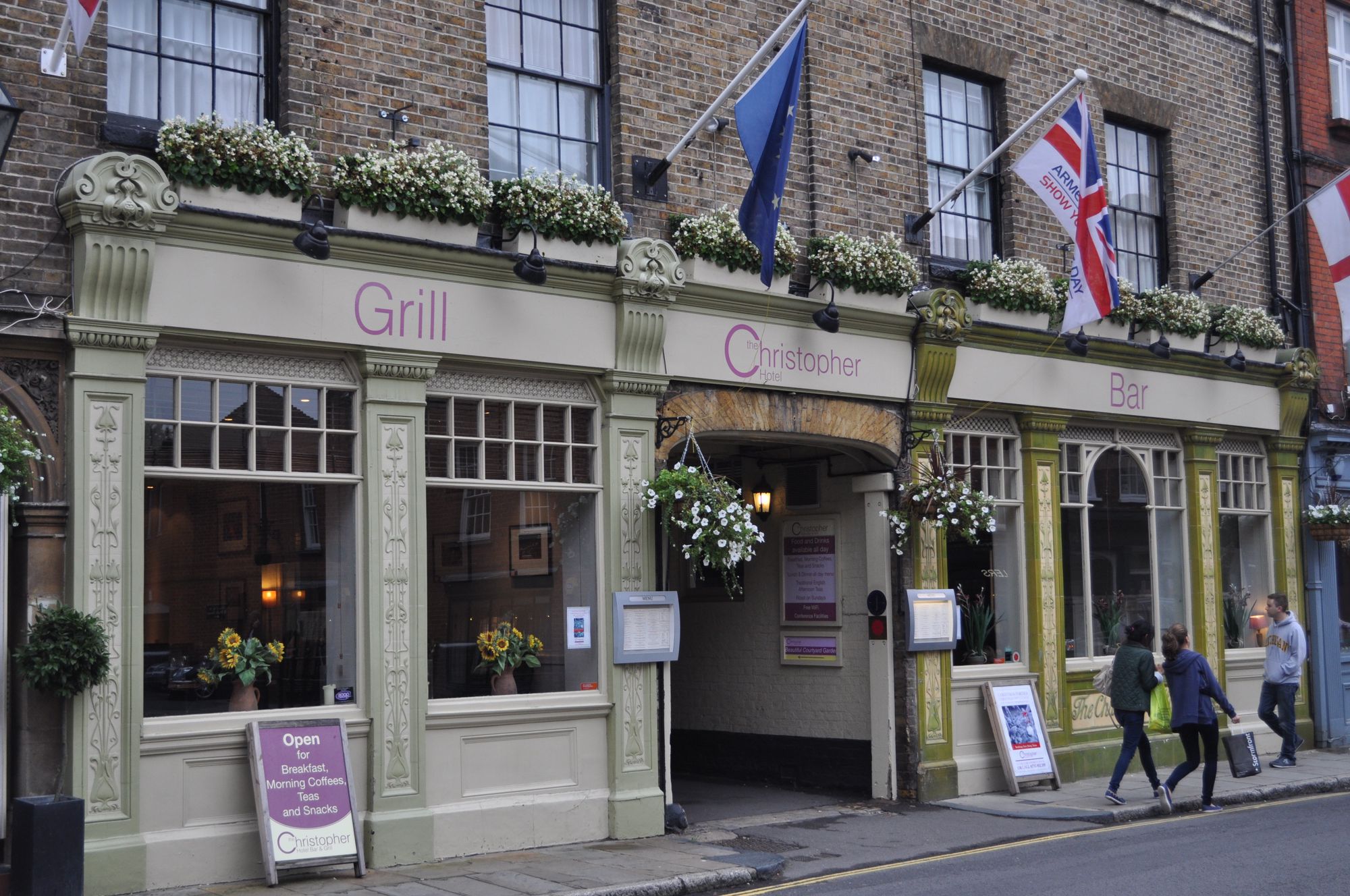 Hotels in South East England holidays at Cool Places