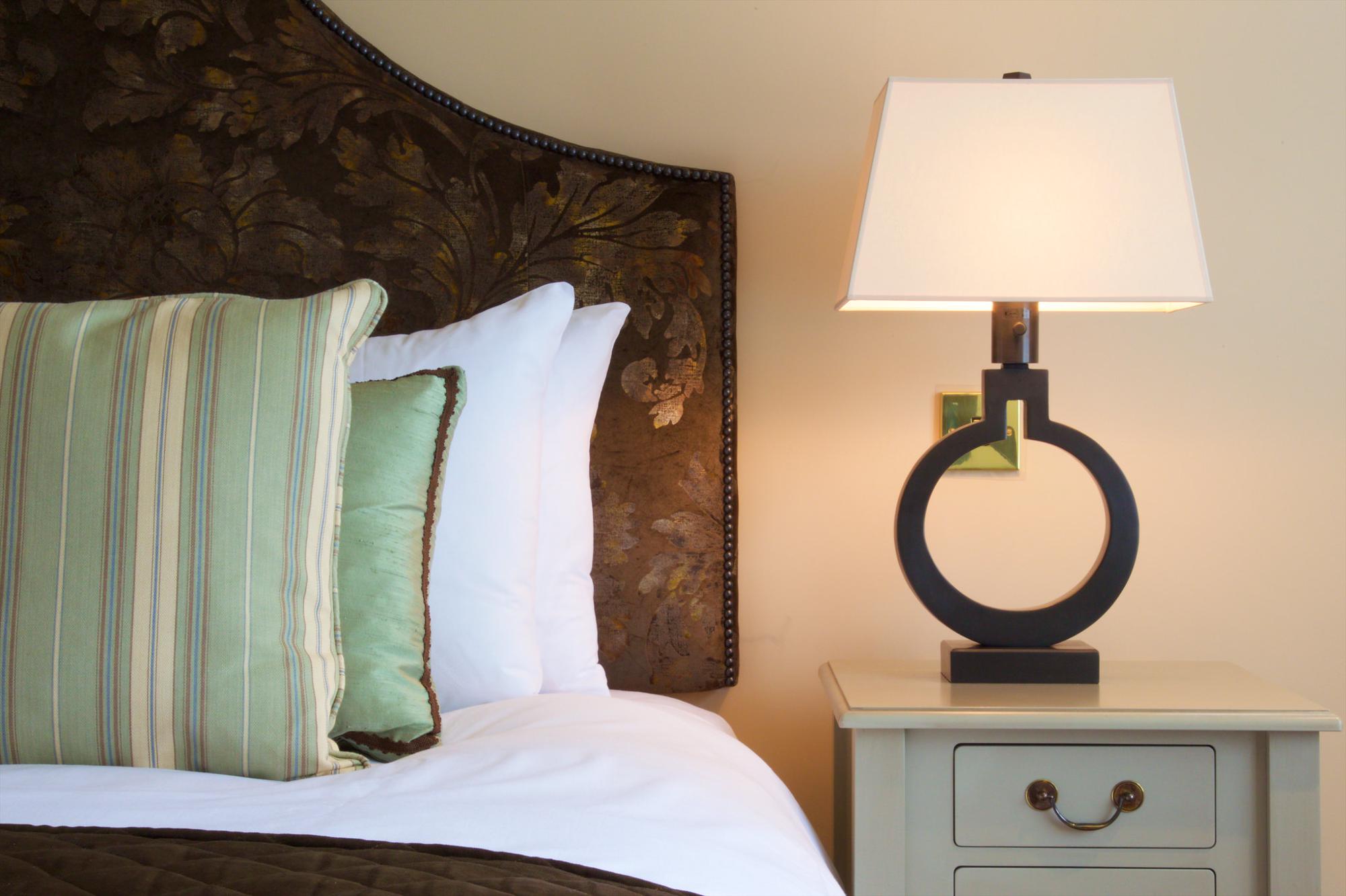 Hotels in England holidays at Cool Places