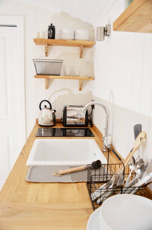 Shepherd's Hut - Logan