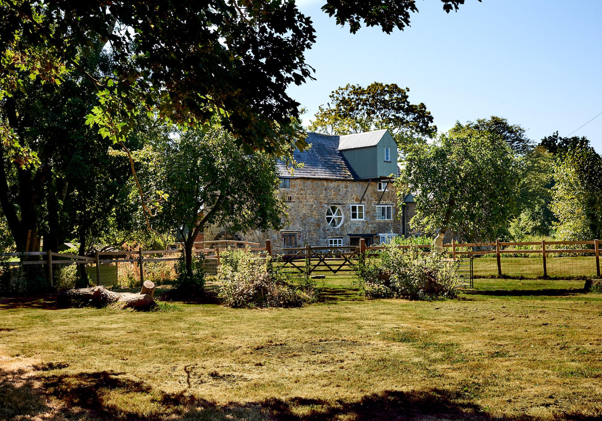 Ashford Mills, Ilminster