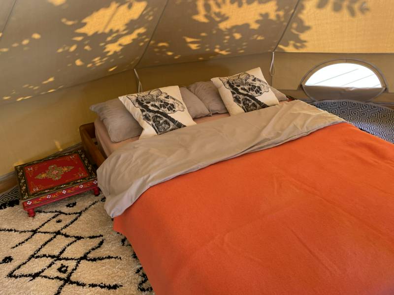 Wild Field Bell Tent No.1 with EHU